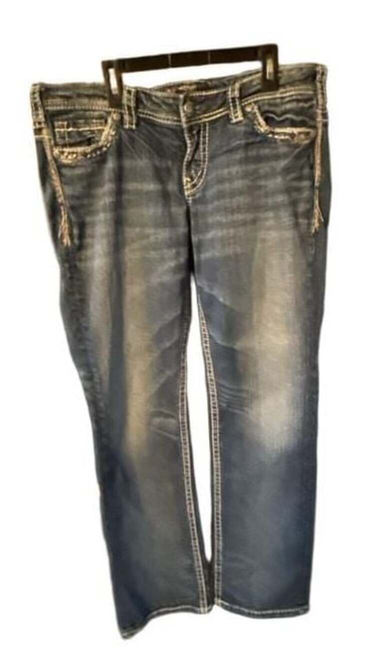 Silver Suki Low Straight Capri Jeans Women's 28 (Fits 28x25)